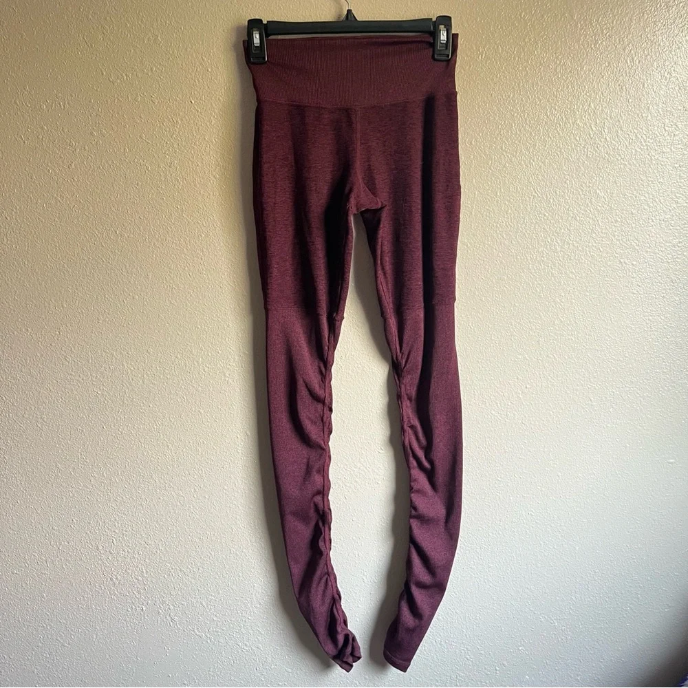 ALO Burgundy Spacedye Goddess yoga Leggings Size Small